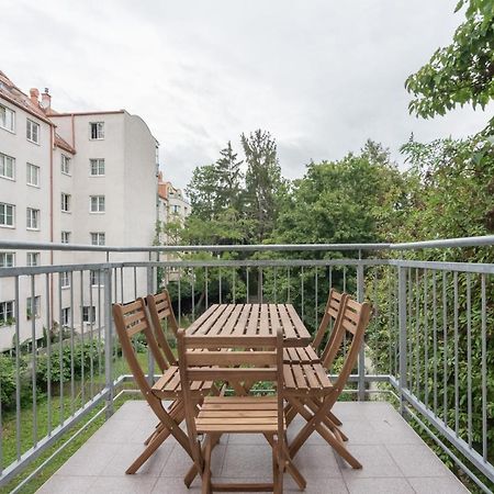 Bright, Cozy & Quiet Lägenhet Wien Exteriör bild